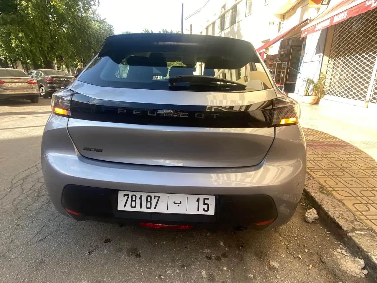 Peugeot 208 1.6 Full Option
